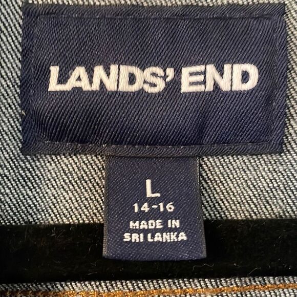 Lands’ End classic jean jacket with stretch dark Wash EUC size L - Picture 9 of 10